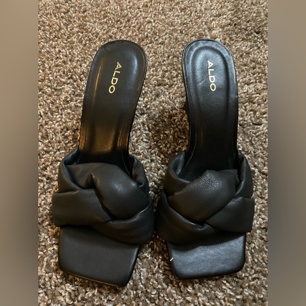 Aldo black heels